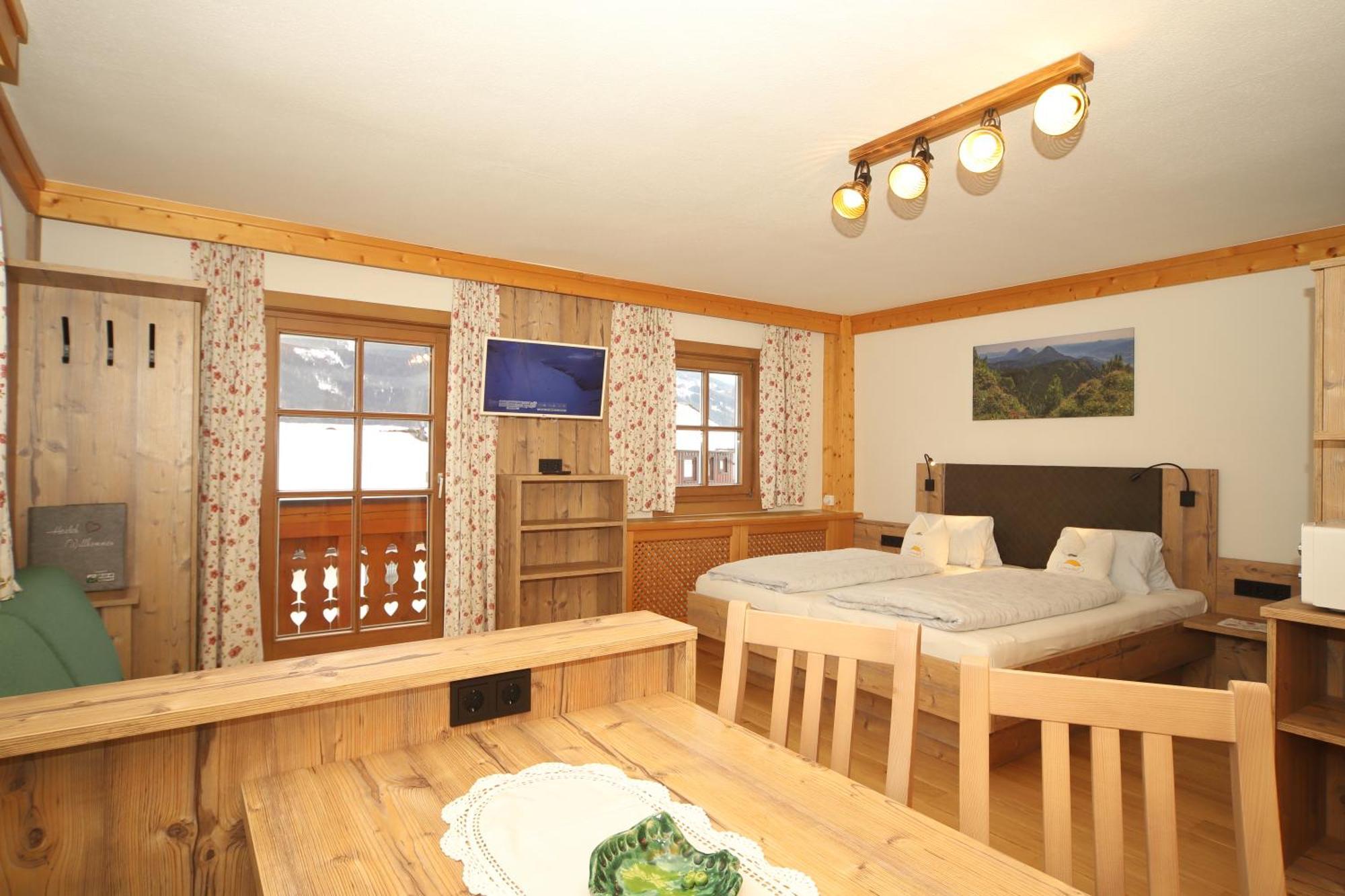Linarhof Apartment Urlaub Am Bio Bauernhof Haus im Ennstal Kültér fotó